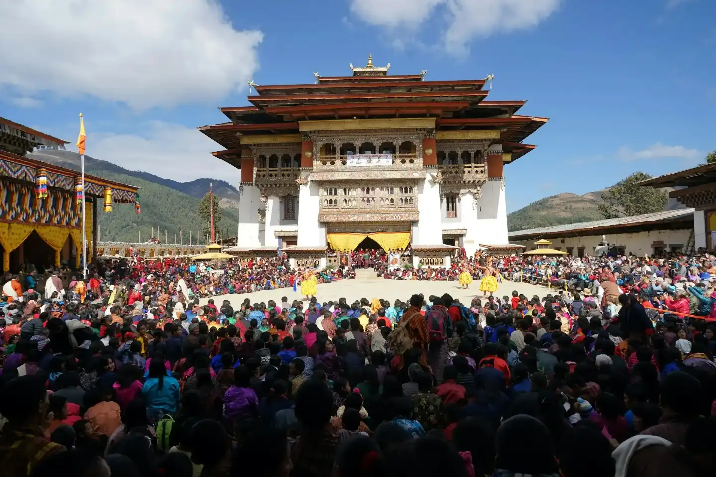 Trongsa Tour Package