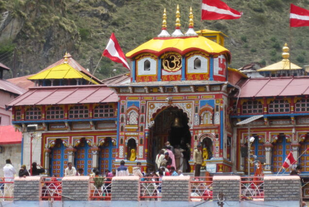 Badrinath_Temple_,_Uttarakhand