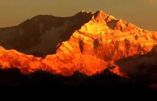Sikkim Darjeeling Gangtok Tour Packages from Mumbai