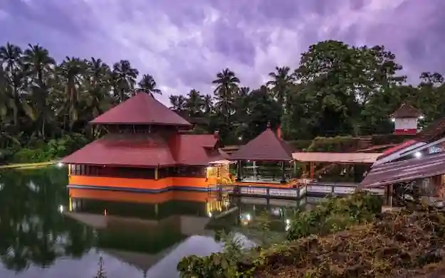 Ananthapura Lake Temple Tour Package